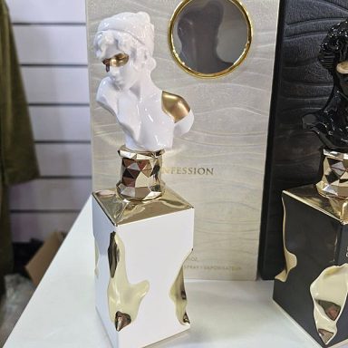 Her Confession 38€