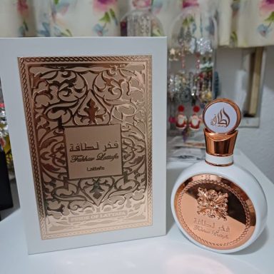 Fakhar Rose de Lattafa 25€